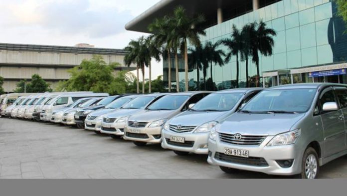 thue-xe-4-cho-di-san-bay-noi-bai